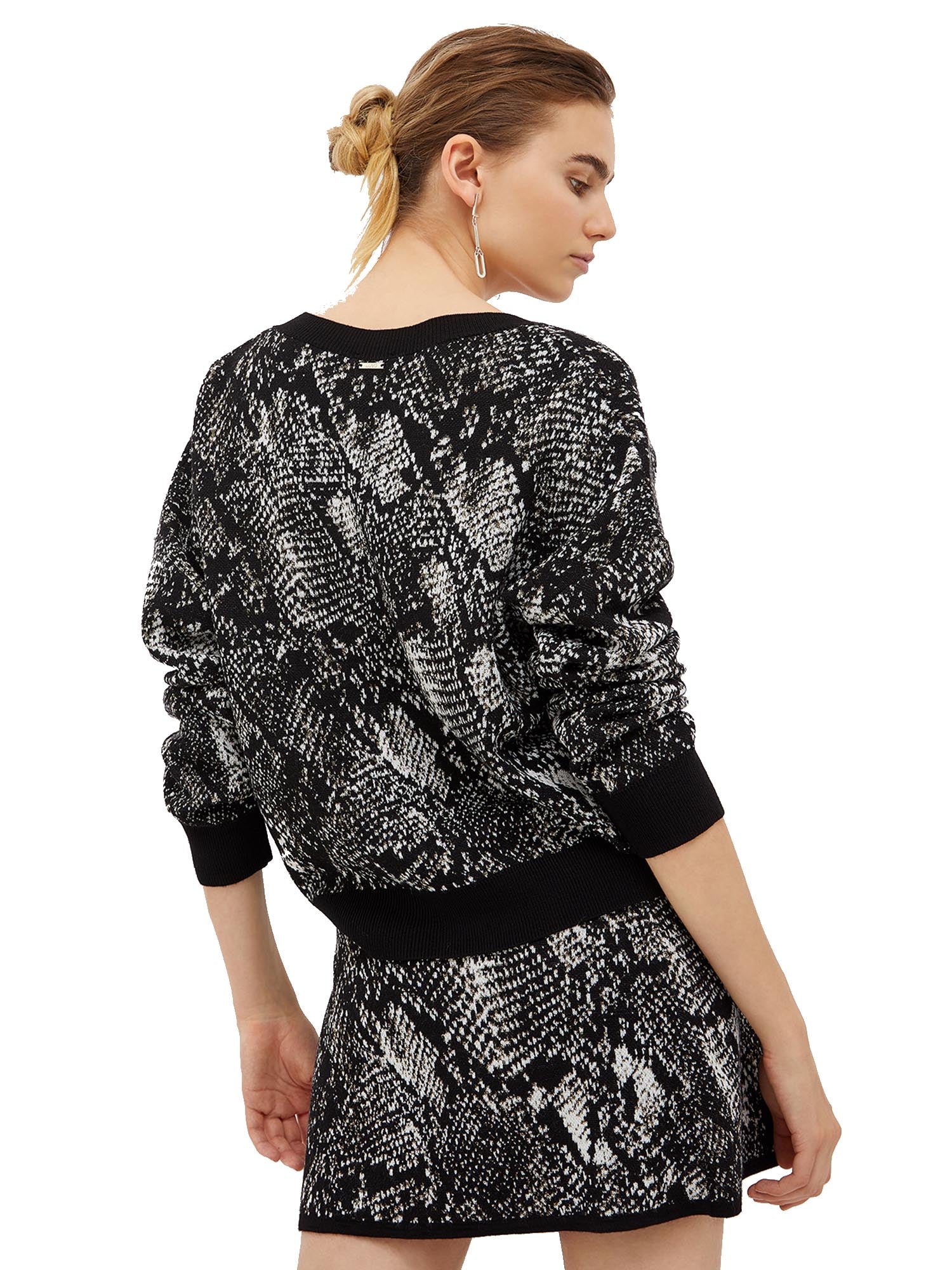 NERO