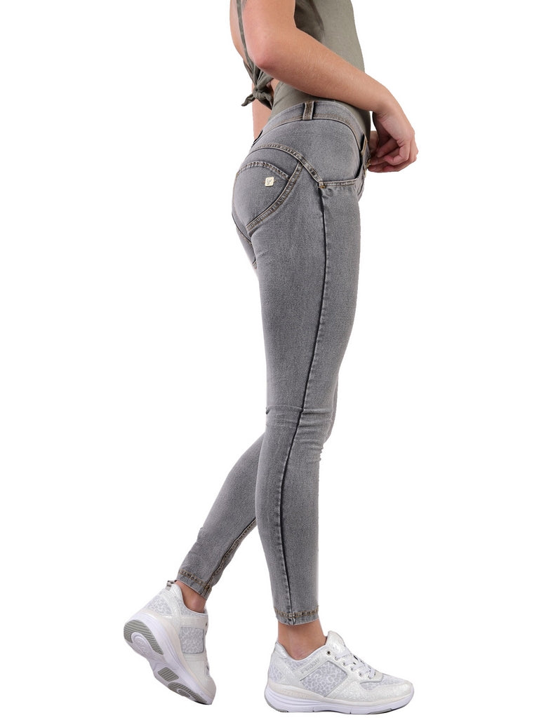 GRIGIO